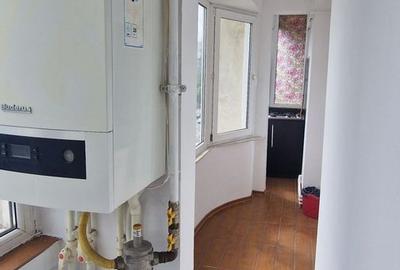 Doua camere comfort maxim, zona Trocadero. - 11