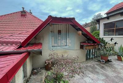 Casa 5 camere,2 garaje. - 12