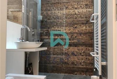 Inchiriere 3 camere Central, Lux - 2
