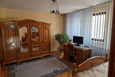 De Vanzare Casa (vilă) Burdujeni - 16
