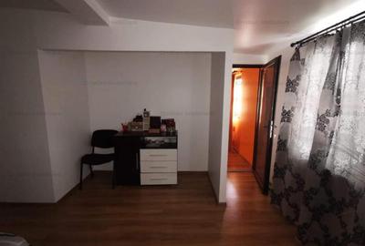 200mp utili Vila 5 cam zona Piata Saraca, 300mp teren cu 15m deschidere - 16