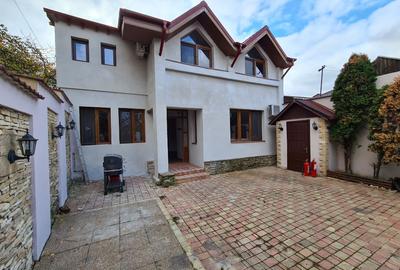 Casa/vila cocheta de vanzare in Baneasa pe str. D. Gherea -comision 0- - 1