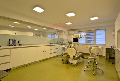 Spațiu comercial, de 65 mp, în P-ța Alba Iulia