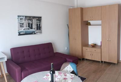 Apartment 2 camere Bloc Nou Nicolina prima statie 350 e - 2