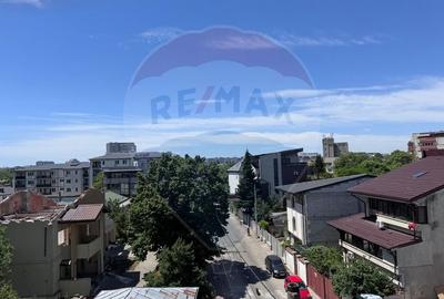 Apartament cu 3 camere de vanzare, centrala proprie - Mihai Bravu - 22