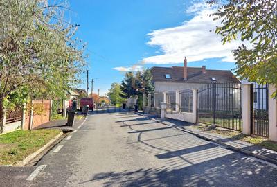 Casă individuală cu 2 camere în Luna de Sus