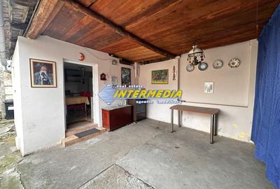 Vanzare Casa cu 920 mp teren Alba Iulia Zona HCC la asfalt si toate utilitatiile - 4
