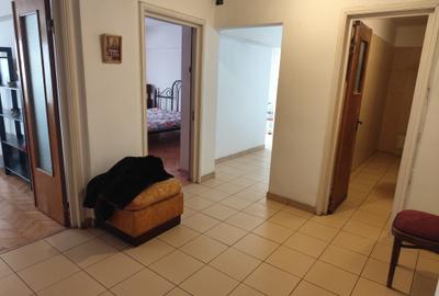 Apartament 2 camere Unirii, bloc 1993 - 9