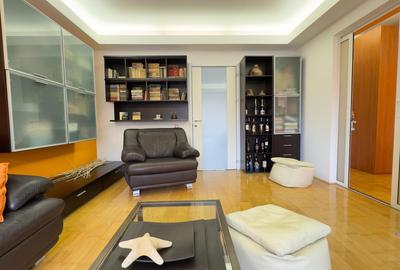 Apartament cu 3 camere decomandat, mobilat în Domenii