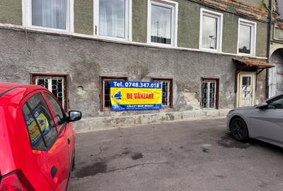 Apartament 2 Camere 80 mp UTILI De Renovat Str. Lunga - 1