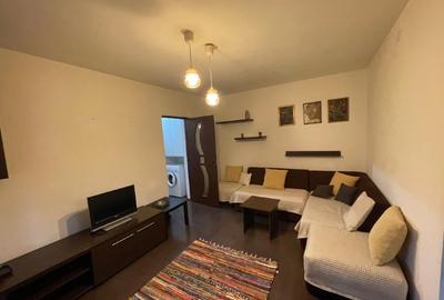 Închiriez apartament 2 camere zona Ion Mihalache - 1