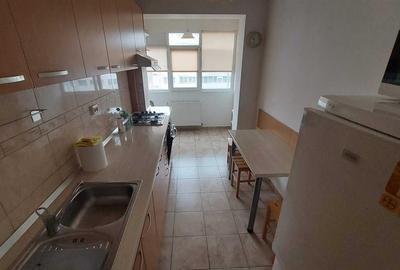 Apartament de vanzare cu 2 camere mobilat 52 mp Podul Ros 103.500 euro - 7