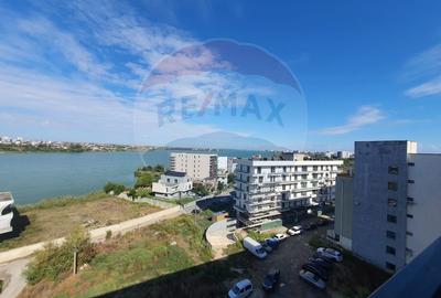 Vanzare Apartament cu 3 camere lux cu vedere la lac in zona Tomis Nord - 1