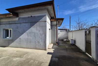 Chiajna - str Eroului, vanzare 2 corpuri de casa - 5