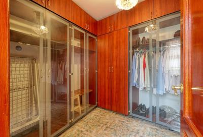 Oportunitate rară | Apartament 7 camere | 250 mp | Zona Dacia – - 23