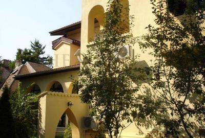 De Inchiriat | Vila cu arhitectura speciala | Piata Aviatorilor - 2