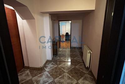 De vanzare apartament 3 camere - 3