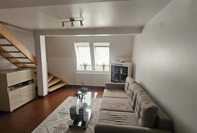 Apartament modern 3 camere zona Vasile Aaron - 1