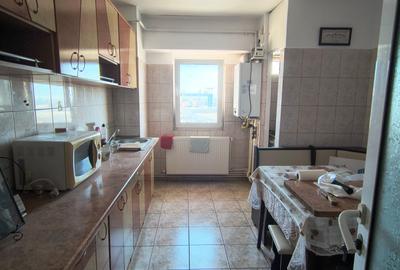 OCAZIE |EXCLUSIV  !GARA  3 CAMERE , 2 BALCOANE,LIBER  79 MP PRET 144000 EURO - 28