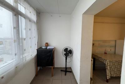 3 cam, 74 mp. decomandat, fara imbunatatiri, et.4, acoperis, Cuza Voda - 13