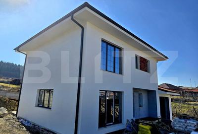 Casă individuală în Chinteni, 120 mp utili, teren de 500 mp, garaj - 3