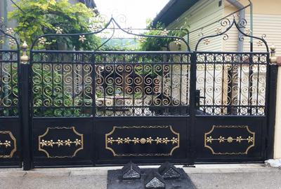 CASA DE VANZARE IN HD - 1