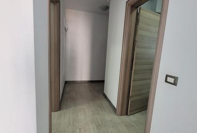 3 Camere / 2 Bai / Mobilat/Utilat / Vedere la Mare / Resort cu piscină - 10