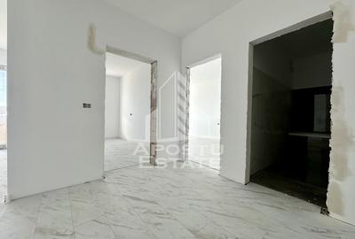 Apartament cu 2 camere decomandat în Giroc