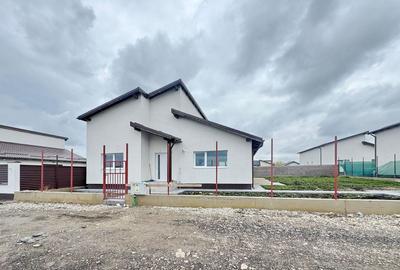 CASA MODERNA CU 3 CAMERE IN SANPETRU - 9