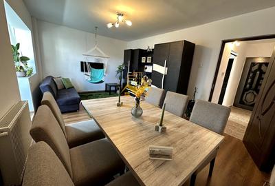 Apartament cu 3 camere decomandat, mobilat în Mărăști