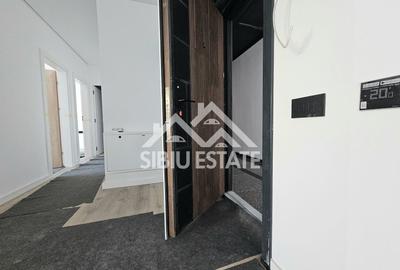 Apartament Sibiu central 3 camere, 2bai, lift garaj NOU - 3
