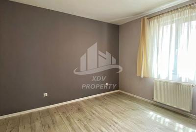Apartament 4 camere decomandat , 2 bai, 2 balcoane,  90mpu , Parcare - 2