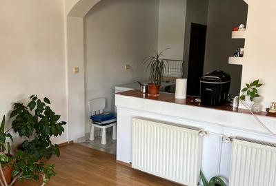 Casă P+E — 2 apartamente comunicante, zona Mihai Bravu / Stadionului, Ploiești - 20