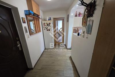 Apartament cu 2 camere decomandat în Sud