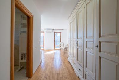 VILA DE LUX - DN1 - Liceul Francez - 9