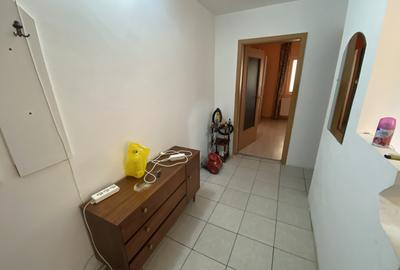 Apartament cu o camera decomandat Calea Lipovei - 5