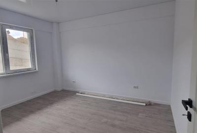 Apartament 2 camere - 38mp + 25mp curte - 2
