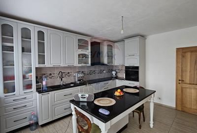 Casă / Vilă de lux, Scheia, Suceava - 24
