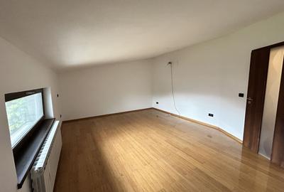 Casa Subcetate de inchiriat - 21