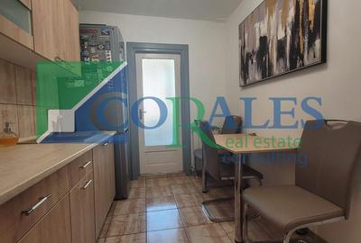 Aradului - 3 camere. BLOC IZOLAT - Etaj 3 ! - 5