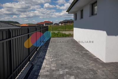 Casa unifamiliala 120mpu cu garaj la intrare in Chinteni - 8
