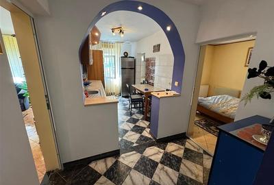Apartament 2 camere, 54mp, etaj 4 cu acoperis - Central - - 12