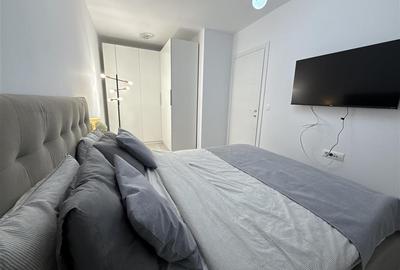 Apartament cu 2 camere decomandat în Titan