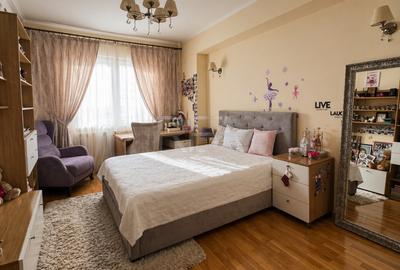 4 camere Floreasca decomandat, centrală, parcare, et. 4, an 2006, 154 mp, boxă - 2