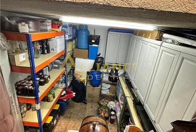 Piata Sudului Casa 4 camere | 3 bai Teren 160 mp - 4