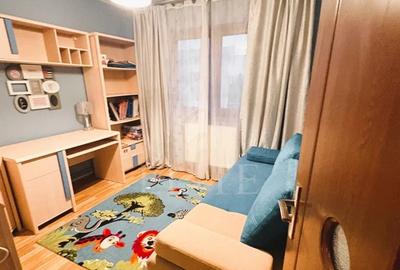 Apartament 3 camere în zona STRADA RETEZAT - 16
