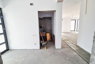 Casa Geamana Bradu Arges - 13