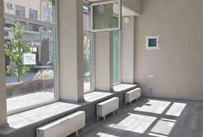 Sp. Comercial Ultracentral- Parter - 1