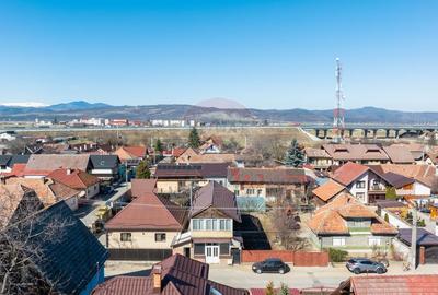 Oportunitate: Casă 6 camere (3 camere spațiu comercial+etaj locuință) - 20