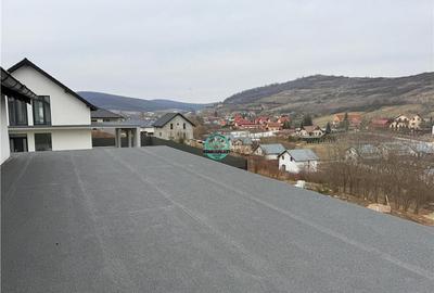 Vand casa cu 4 camere, 2 bai, suprafata utila 140 si teren 500 mp - 11